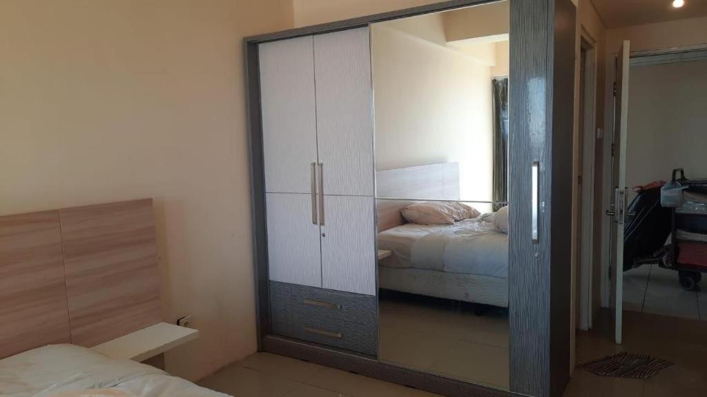 My Tower Hotel Surabaya Esterno foto